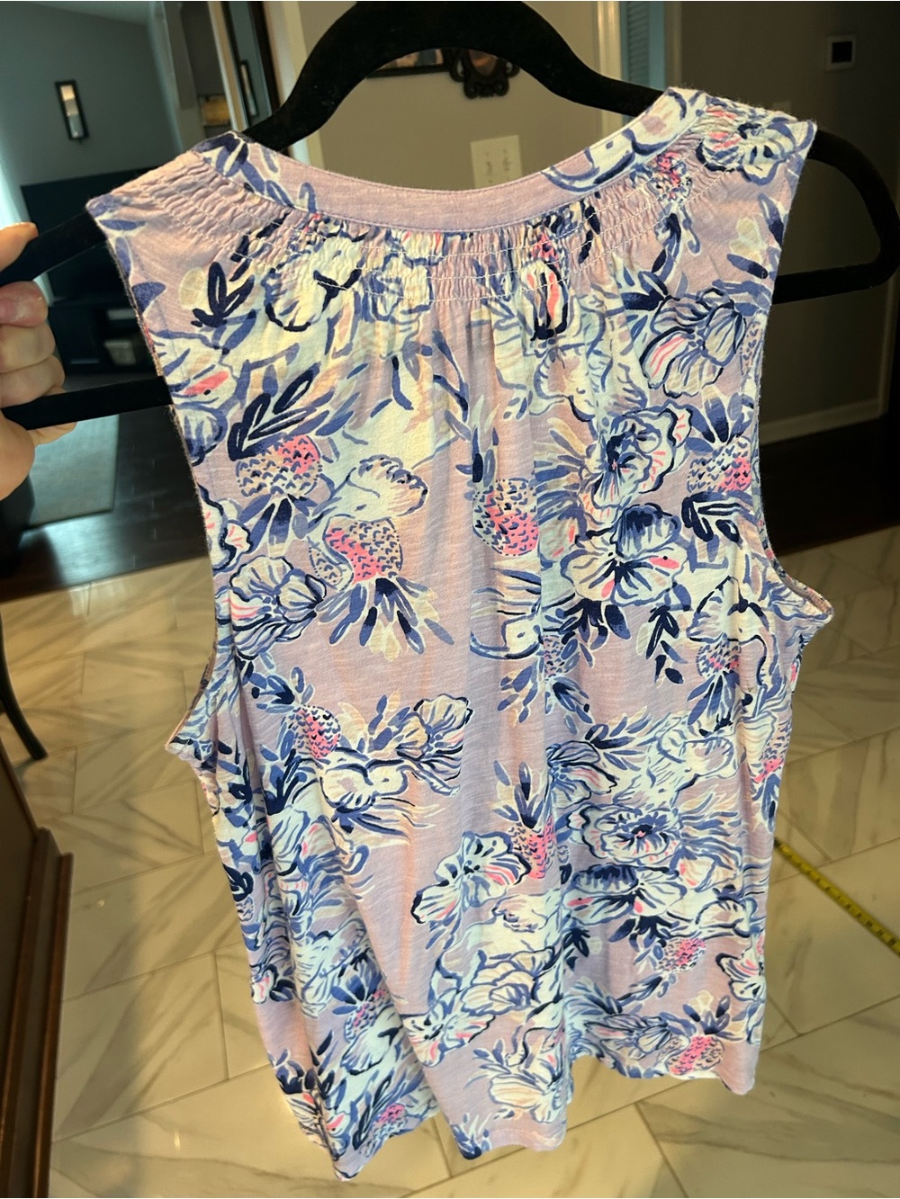 Lilly Pulitzer Essie top Lilac Trunks in the Air - Picture 9 of 9